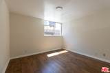 1233 Barry Ave - Photo 13