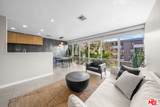 1145 Larrabee St - Photo 5