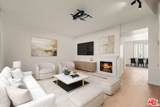 621 California Ave - Photo 1