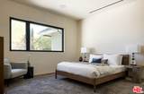 16401 Mulholland Dr - Photo 50