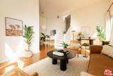 1304 Berkeley St - Photo 2