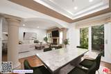 1217 Yale St - Photo 19