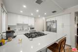18333 Hatteras St - Photo 1