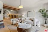 958 18th St - Photo 1