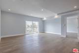 2939 Leeward Ave - Photo 4