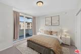 540 Kelton Ave - Photo 12