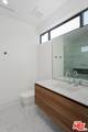 2919 Sanborn Avenue - Photo 31