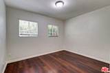 15601 Morrison St - Photo 15