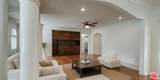 15601 Morrison St - Photo 3