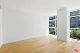 13700 Marina Pointe Dr - Photo 20