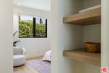 923 Hilldale Ave - Photo 39