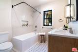 6417 Lindenhurst Ave - Photo 39