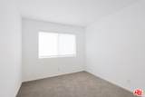 21821 Burbank Blvd - Photo 19