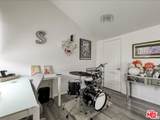 4477 Woodman Ave - Photo 15