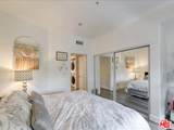 4477 Woodman Ave - Photo 29