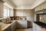 2560 Micheltorena St - Photo 18