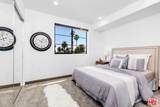 552 Hobart Blvd - Photo 8