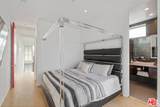 611 Bronson Ave - Photo 13
