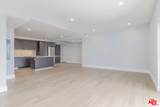 2939 Leeward Ave - Photo 2