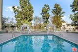 100 Doheny Dr - Photo 22