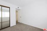 21821 Burbank Blvd - Photo 32