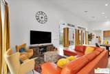 841 Fountain Dr - Photo 16
