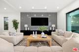 5012 Enfield Ave - Photo 4