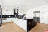5012 Enfield Ave - Photo 9