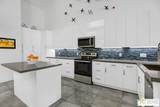 186 Kavenish Dr - Photo 11