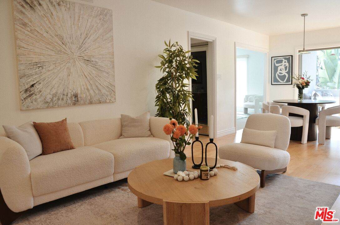 1328 Havenhurst Dr - Photo 1