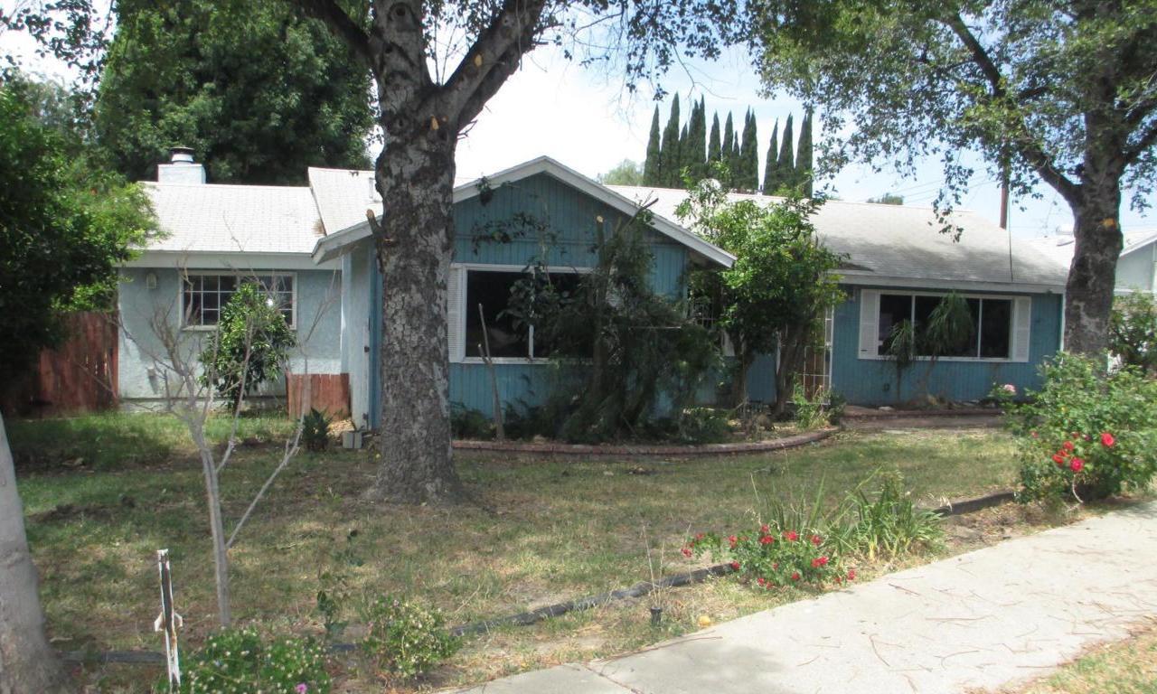 1179 Whitcomb Avenue, Simi Valley, CA 93065 (#217005884) :: Paris and Connor MacIvor