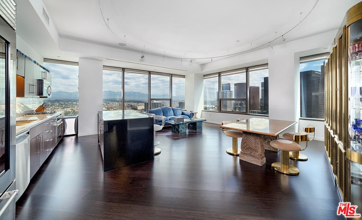 1100 Wilshire - Photo 1