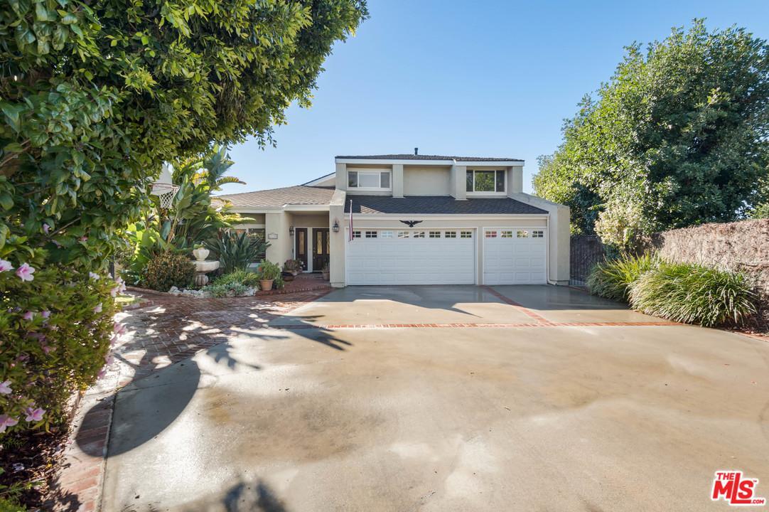 22520 Jameson Drive - Photo 1