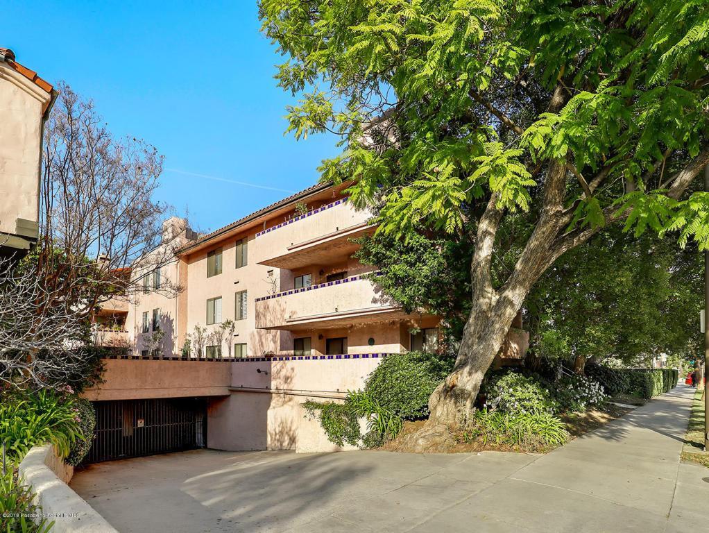 633 California Boulevard - Photo 1