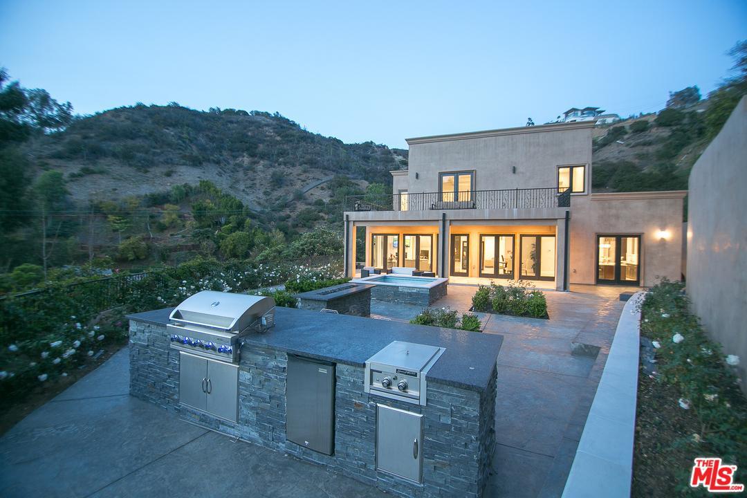 9484 Gloaming Drive - Photo 1