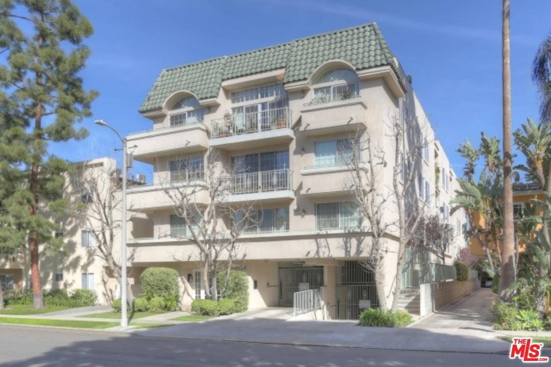 4348 Mammoth Avenue - Photo 1