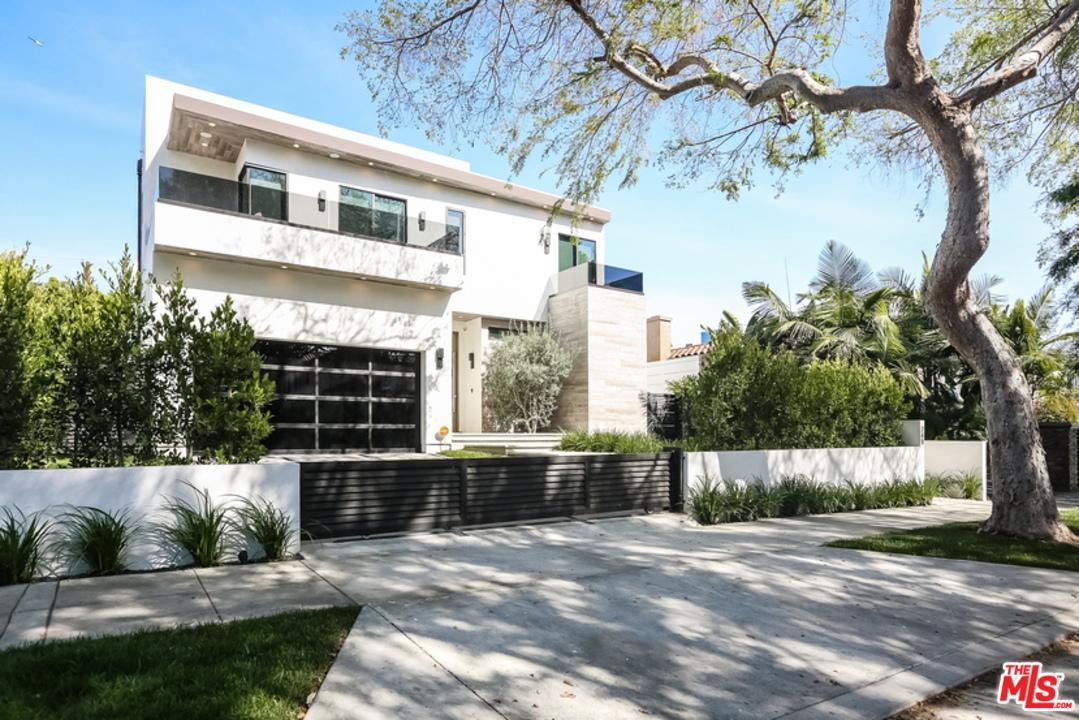 740 Stanley Avenue - Photo 1