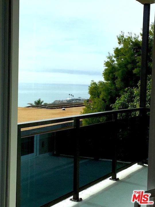 18079 Coastline Drive - Photo 1