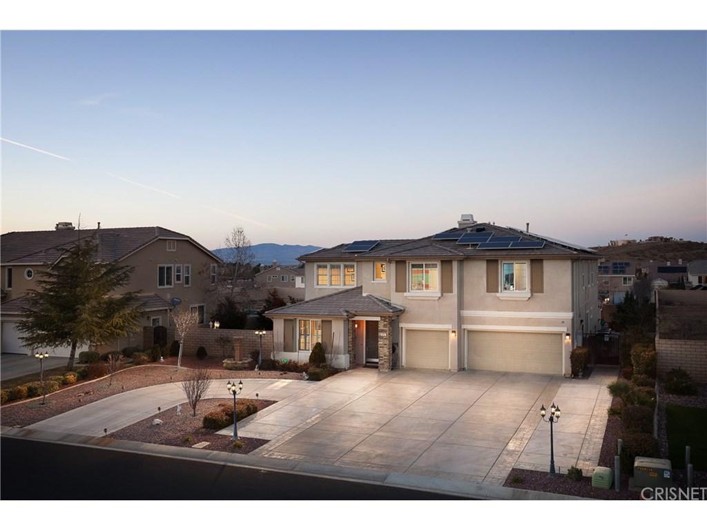 3821 Derby Circle - Photo 1
