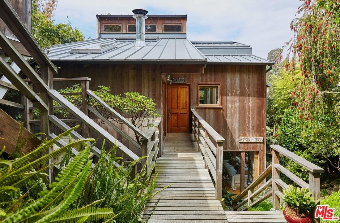 375 Mesa Road - Photo 1