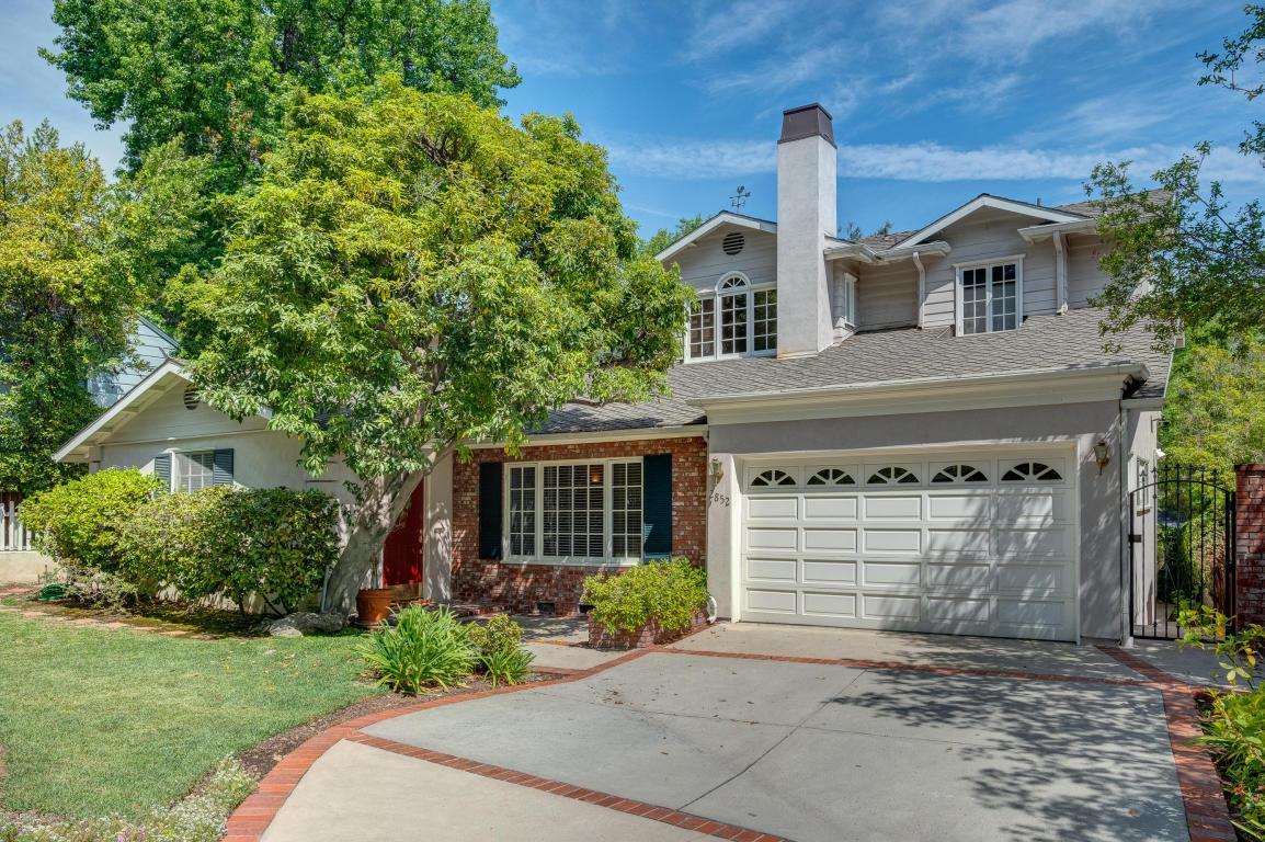 2852 Maiden Lane - Photo 1