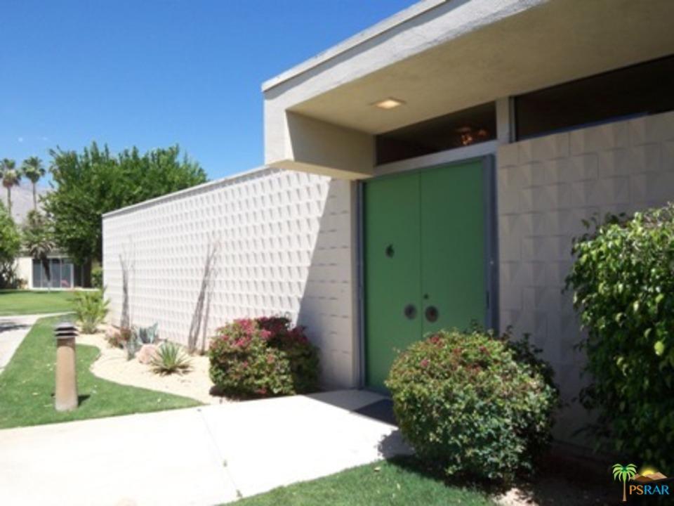 221 Desert Lakes Drive - Photo 1