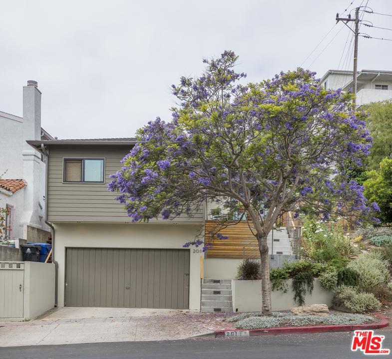 201 5TH Avenue - Photo 1