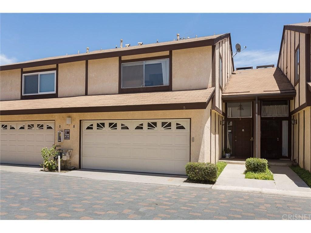 17241 Roscoe Boulevard - Photo 1