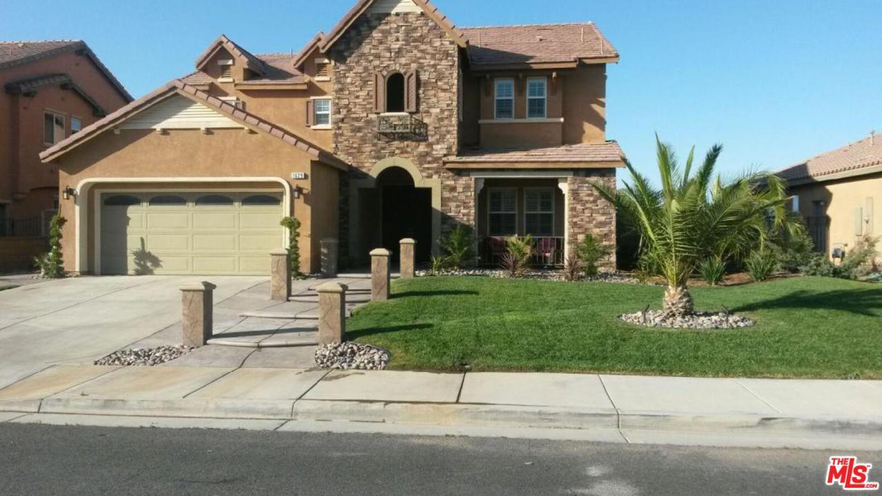 1629 Serval Way - Photo 1