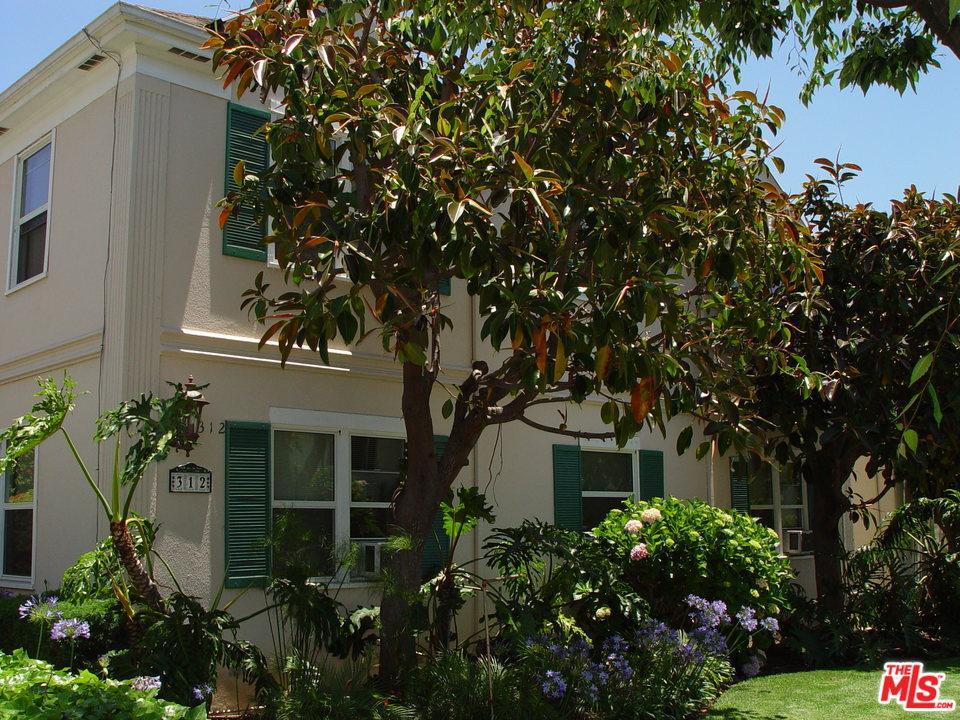 312 Reeves Drive - Photo 1