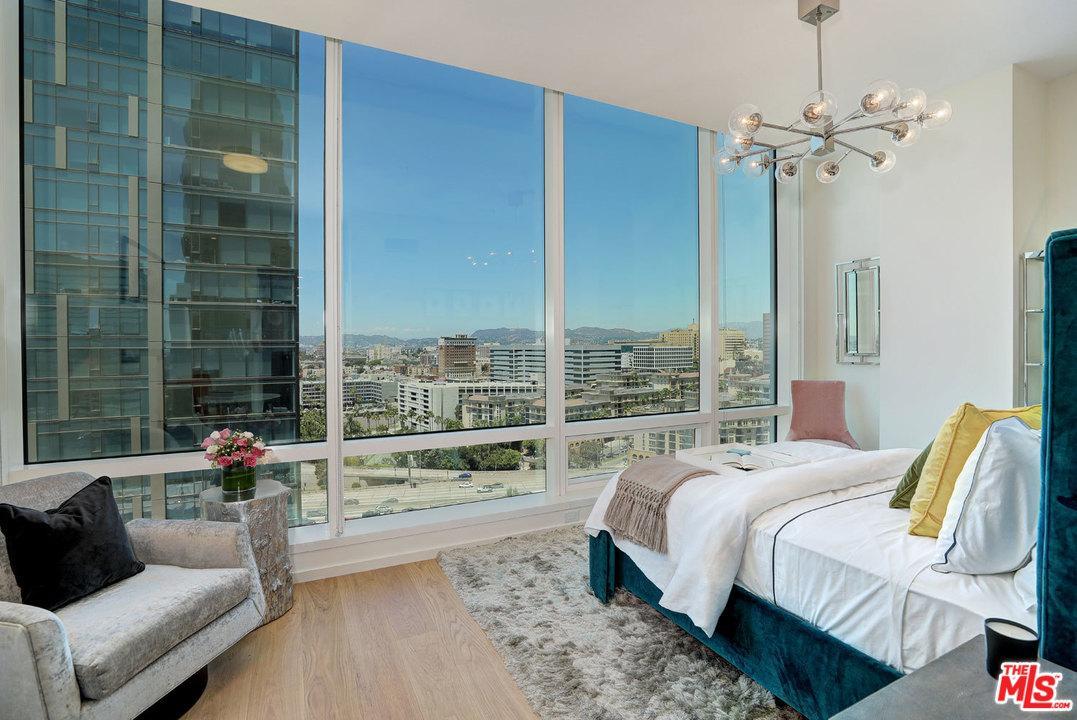877 Francisco Street - Photo 1