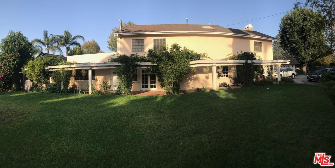 22835 Califa Street - Photo 1