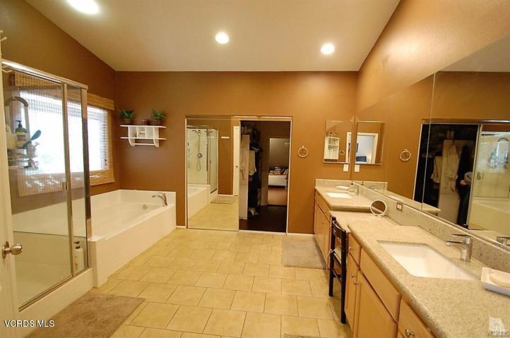 1193 Acapulco Avenue - Photo 1