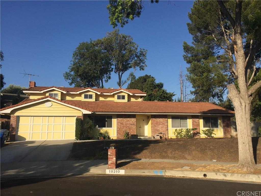 19310 Olympia Street - Photo 1
